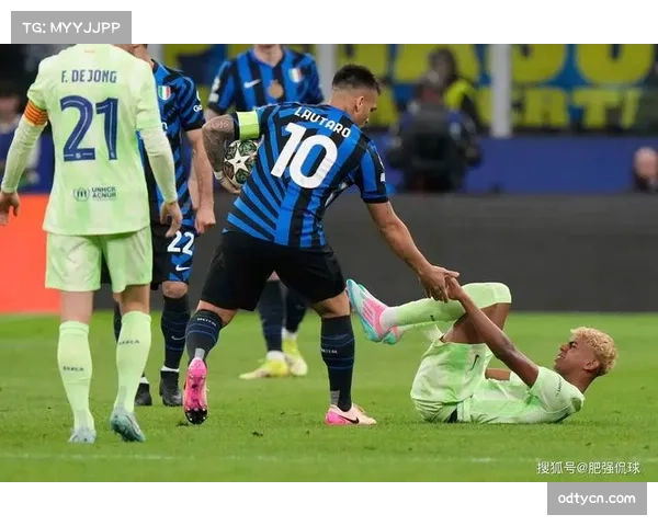 巴萨前场压迫创造9次角球,二次进攻机会把握良好 巴萨前场压迫创造9次角球,二次进攻机会把握良好